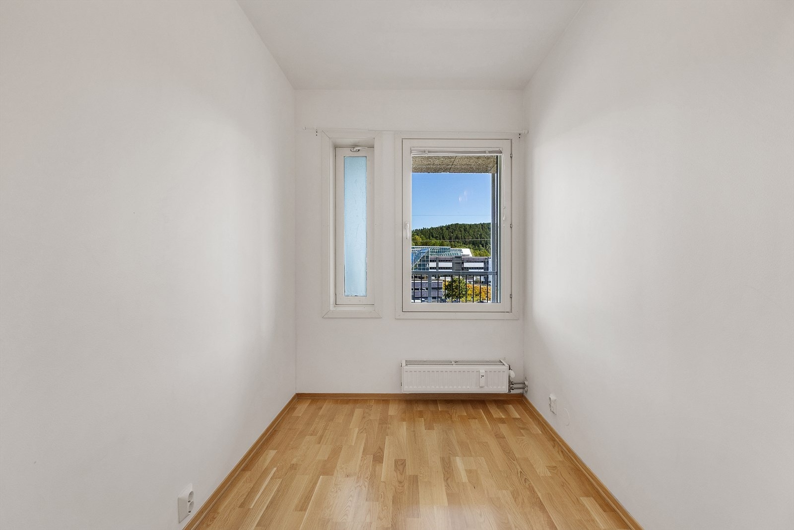 Soverom 2 egner seg ypperlig som barnerom, gjesteværelse eller kontor - alt etter ønske og behov! Galleribilde