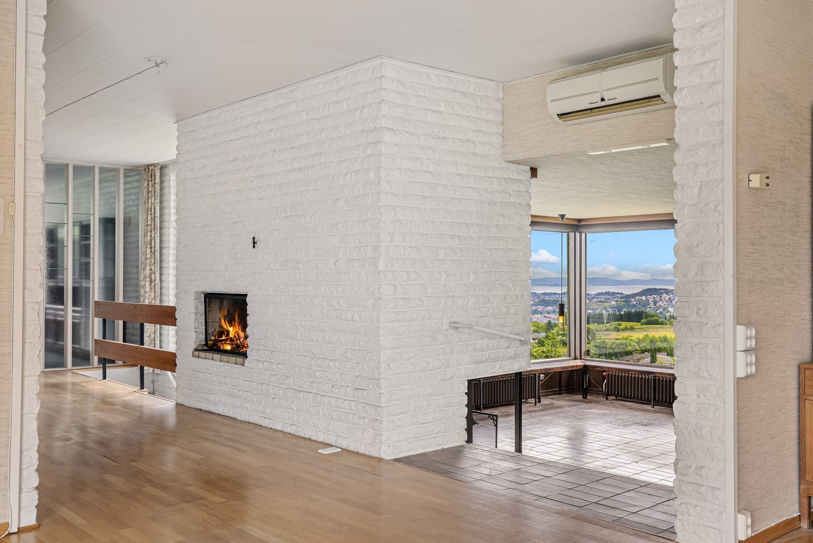 Gangareal med utsikt.