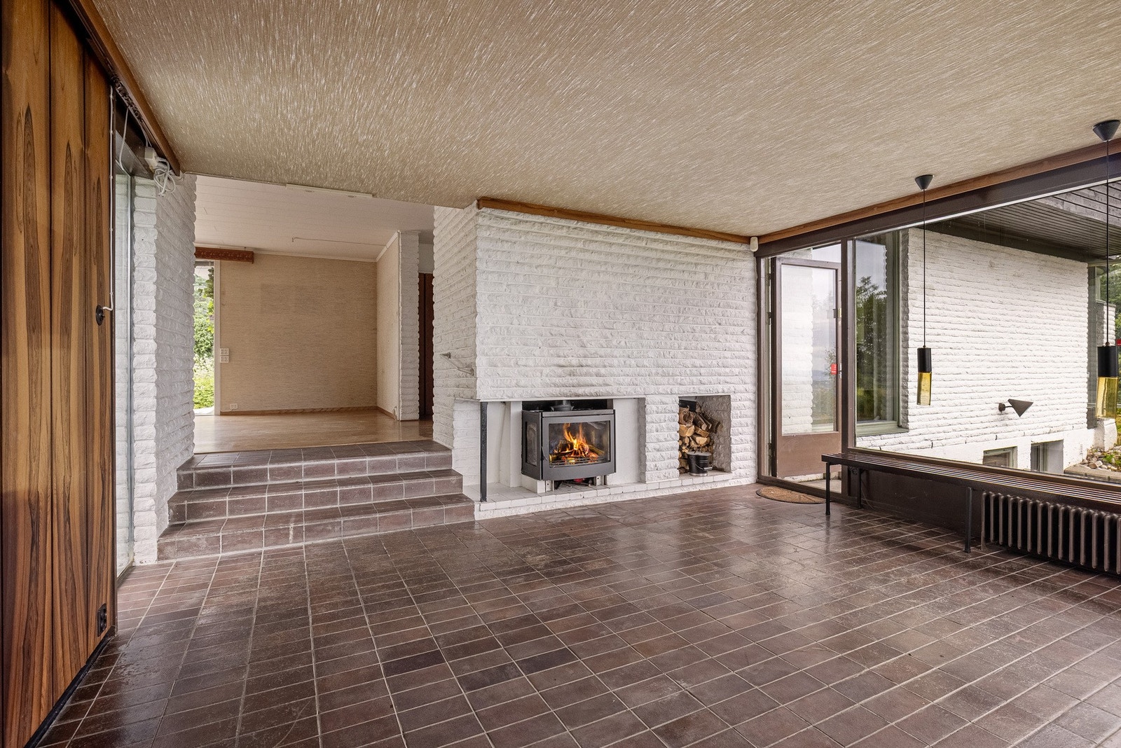 Finstua har varmekabler i gulv.