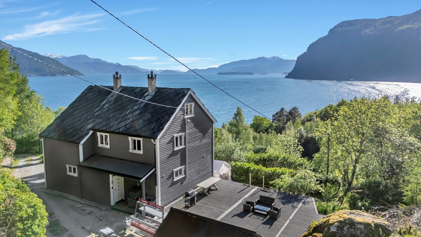 Velkommen til Ålvikvegen 606! Presentert av Eiendomsmegler Norge, Hardanger. Galleribilde