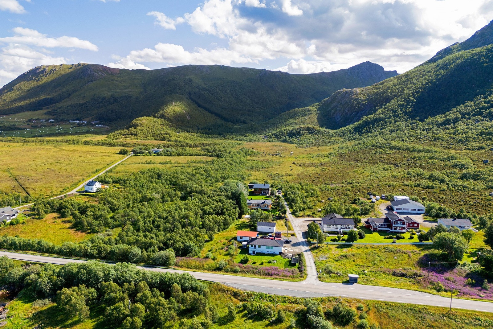 Fine turmuligheter i nærområdet. Galleribilde