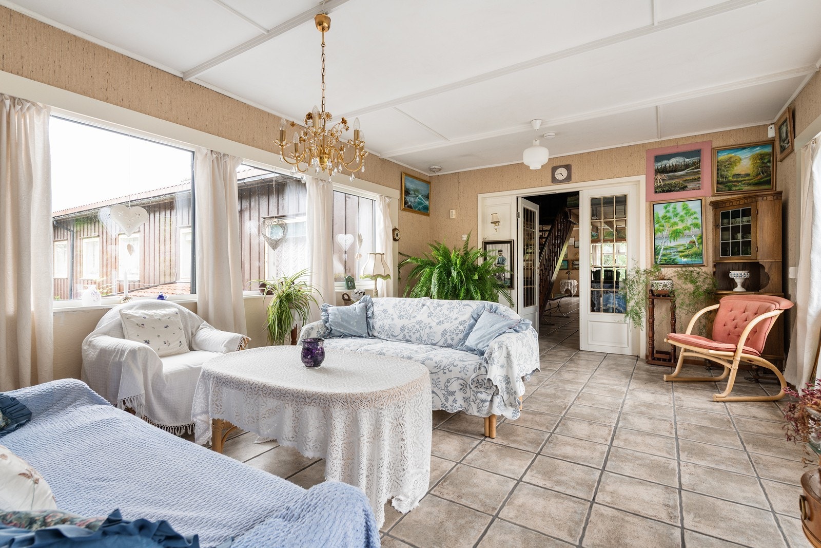 Et av husets mange stuer Galleribilde