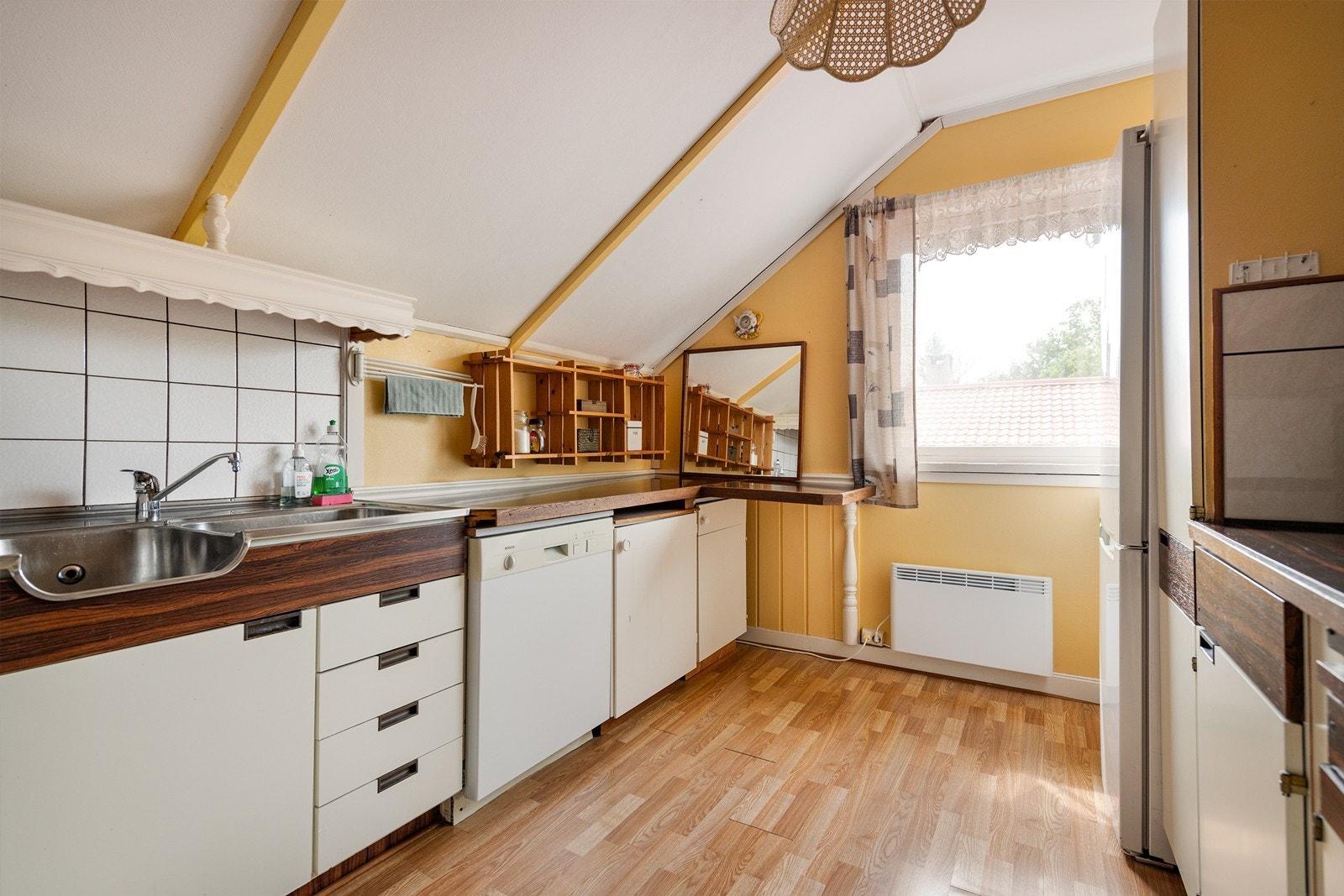 Så kan vi alltids bjuda på med enda et kjøkken Galleribilde