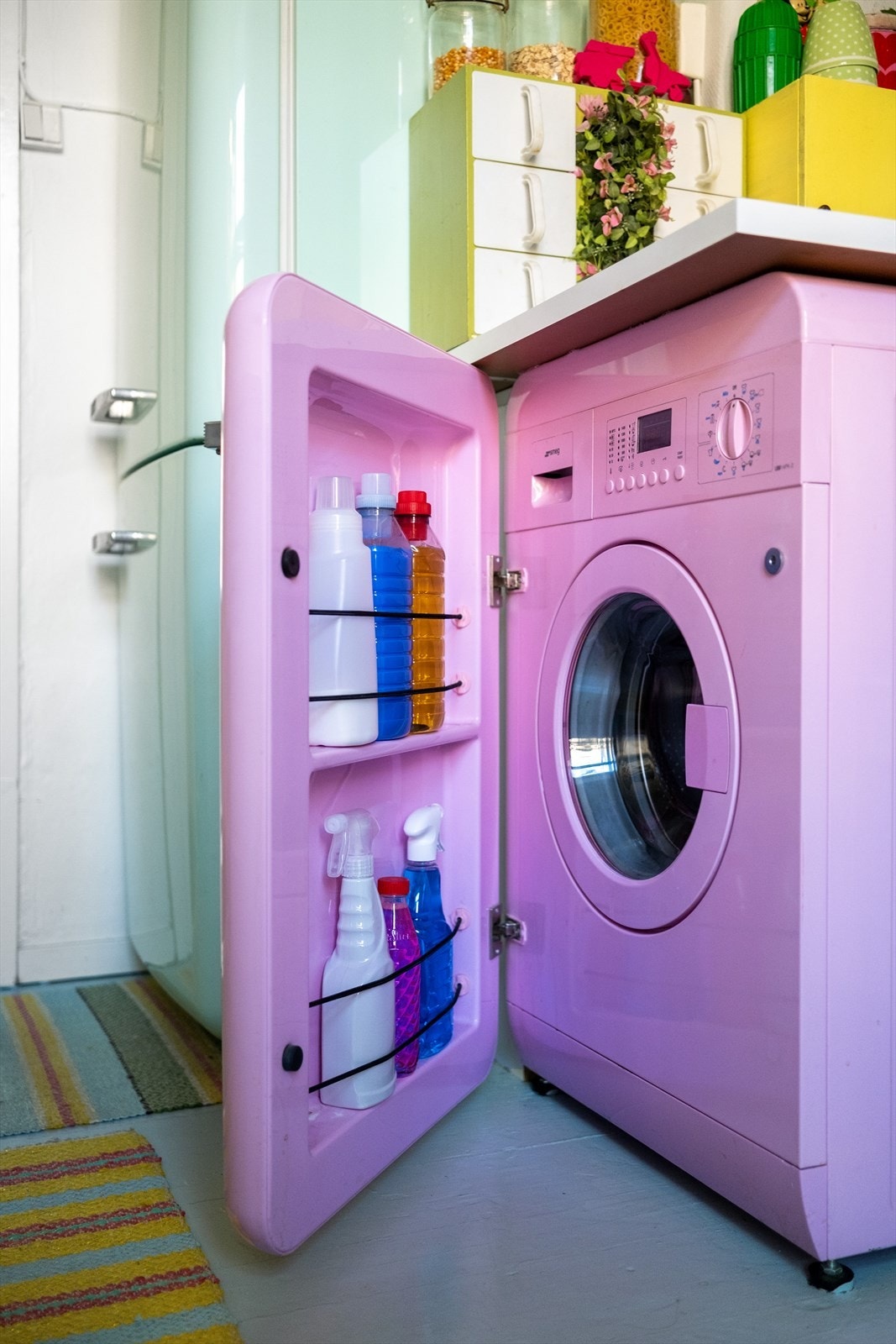 Opplegg for vaskemaskin på kjøkkenet. Galleribilde