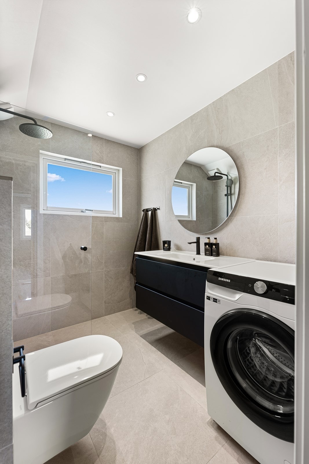 Meget lekkert baderom pusset opp 2024. Galleribilde