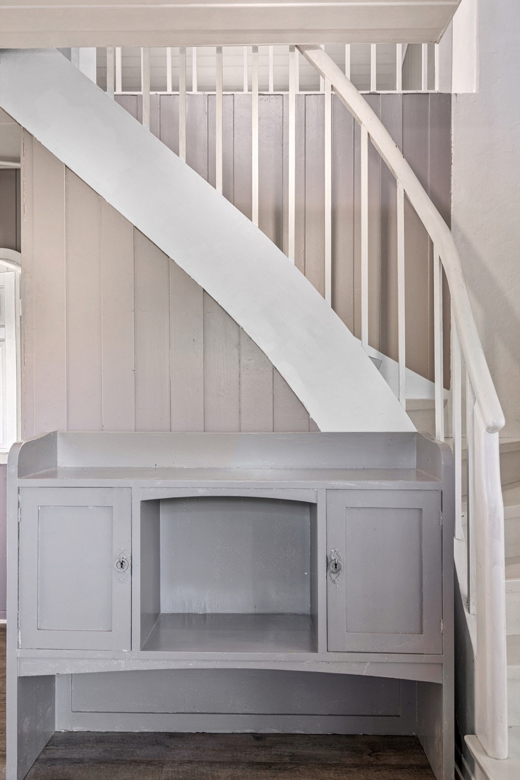 Trappen opp til 2. etasje Galleribilde