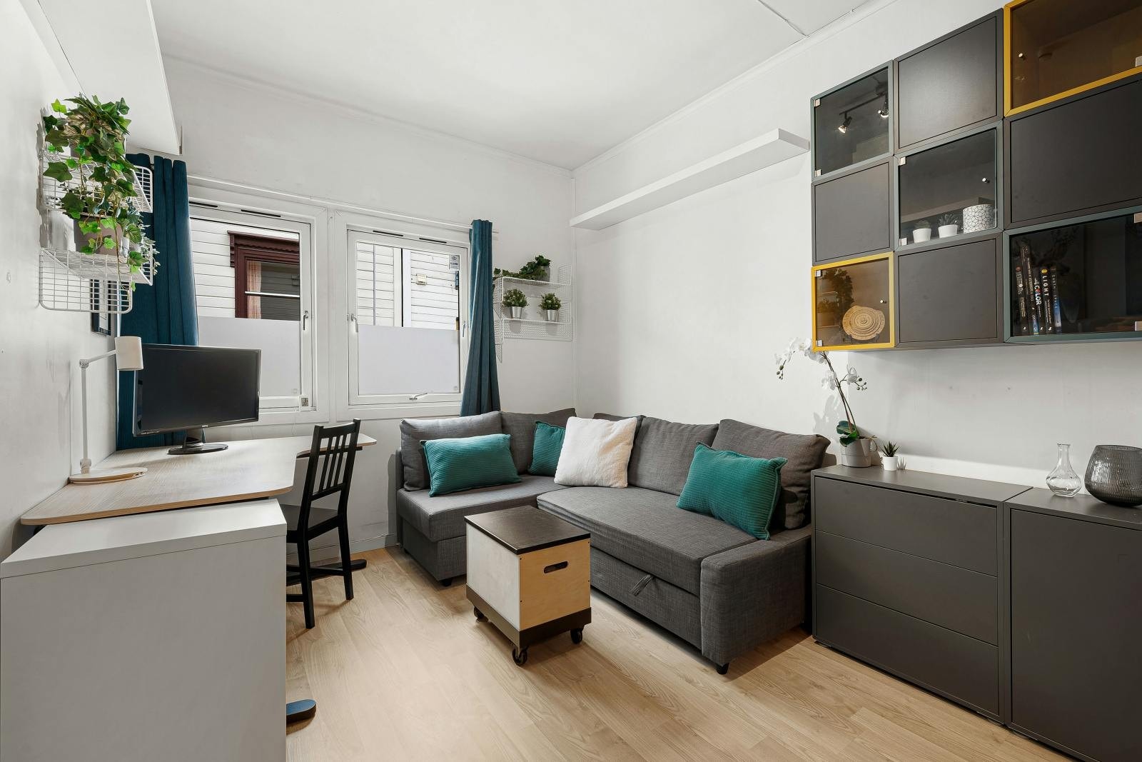 Urban leilighet med praktiske løsninger og kort avstand til de fleste studiesteder og Solsiden. Galleribilde