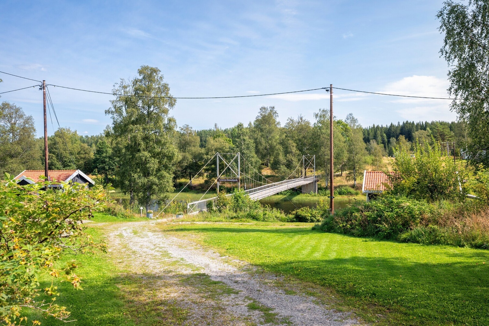 Med nærhet til Oslo og Ski, men omgitt av natur og rolige omgivelser, er Lyseren Strandpark et perfekt sted for deg som vil kombinere avslapning og aktivitet - hele året. Galleribilde