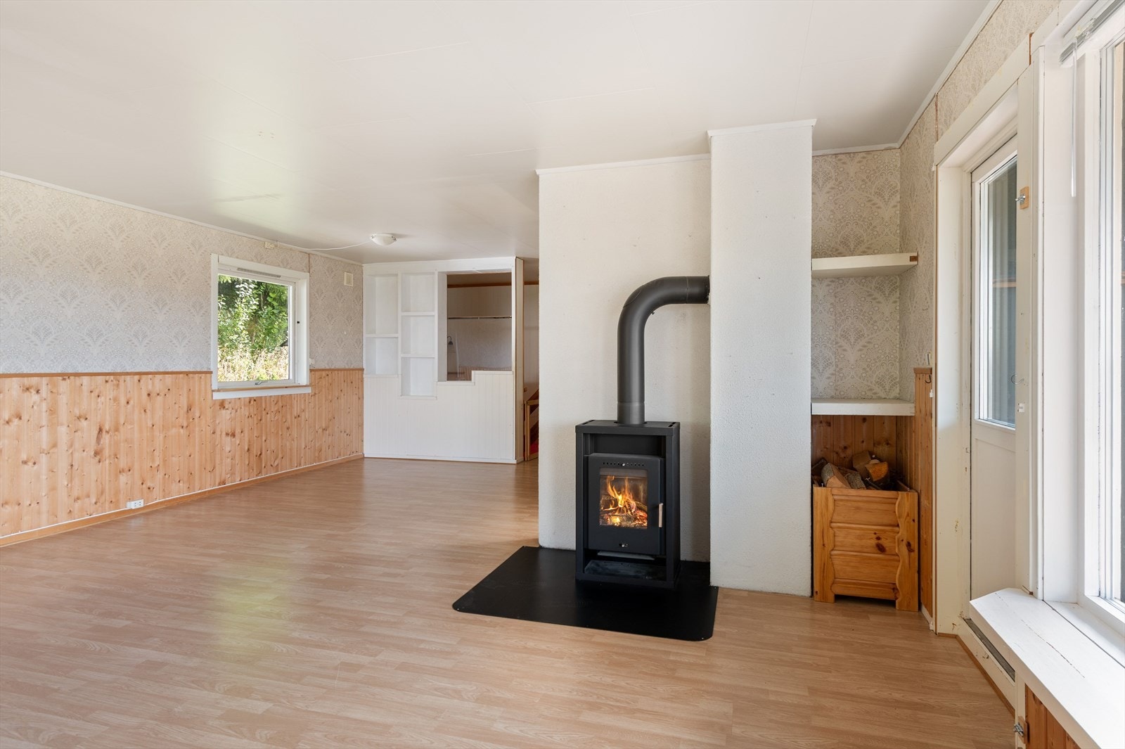 Videre følger 2 bad, teknisk rom, bodrom, veranda og terrasser. Galleribilde