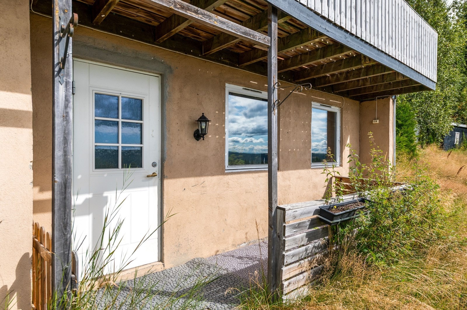 Inngangsparti. Galleribilde