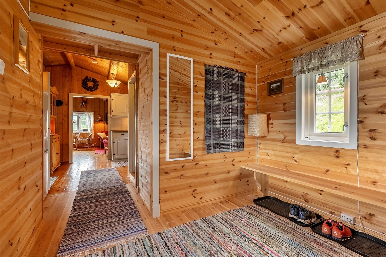 Entré og soverom ble tilbygget i 2018 Galleribilde