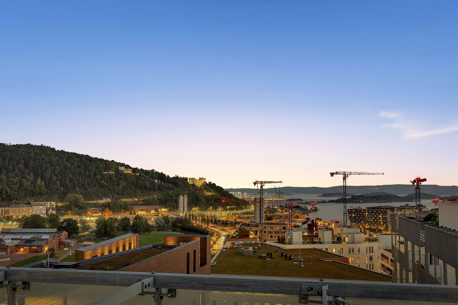 Nydelig utsikt fra takterrassen Galleribilde