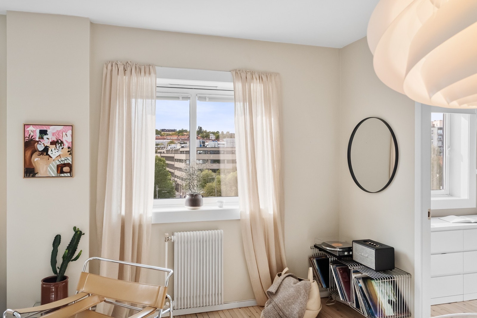 Vinduer og fasade ble rehabilitert i 2017/18. Galleribilde