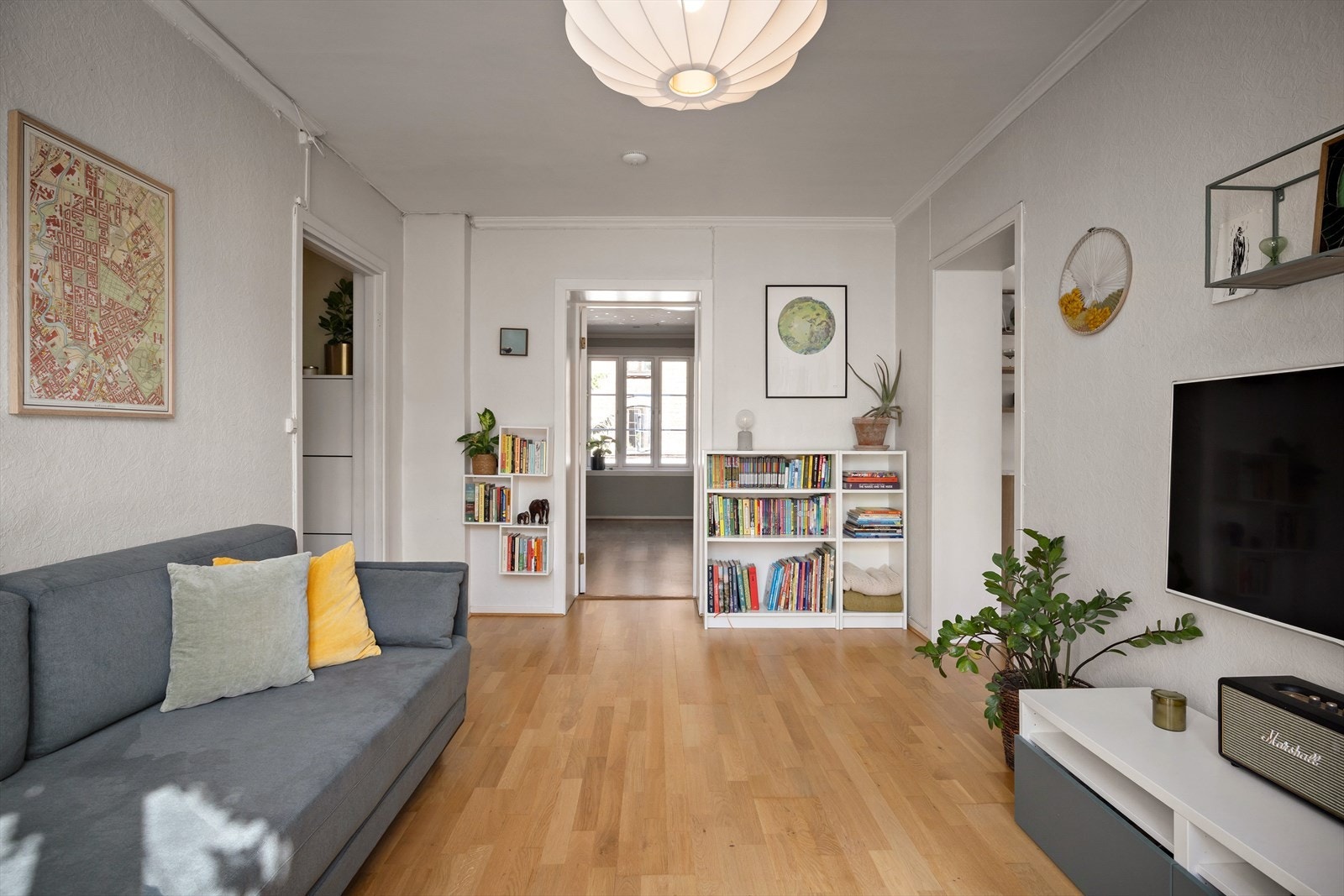 Innvendig er det gulv av parkett. Galleribilde