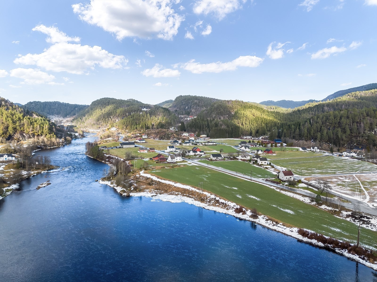 Dronefoto Galleribilde