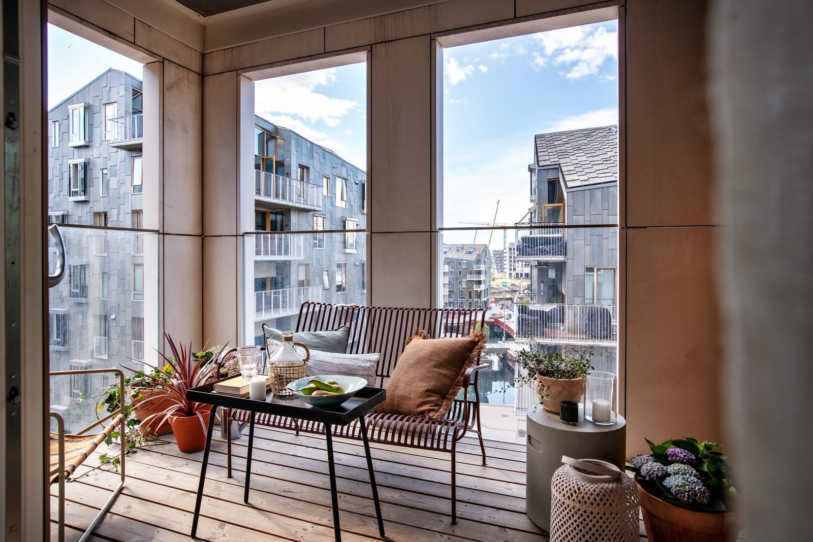 Balkong med utsikt til vannkunsten Galleribilde