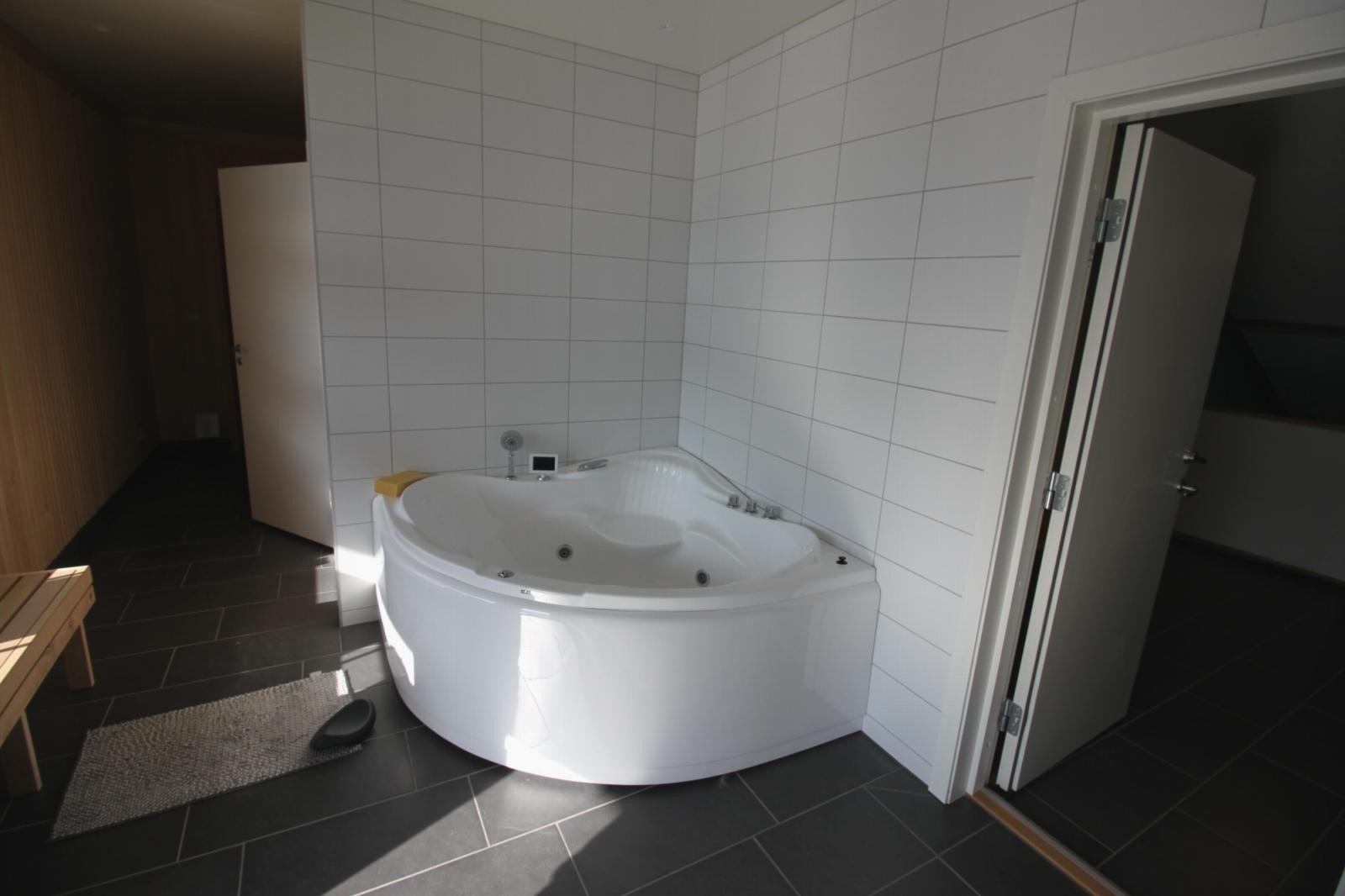 Fellesområde med takterasse, boblebad og badstue Galleribilde