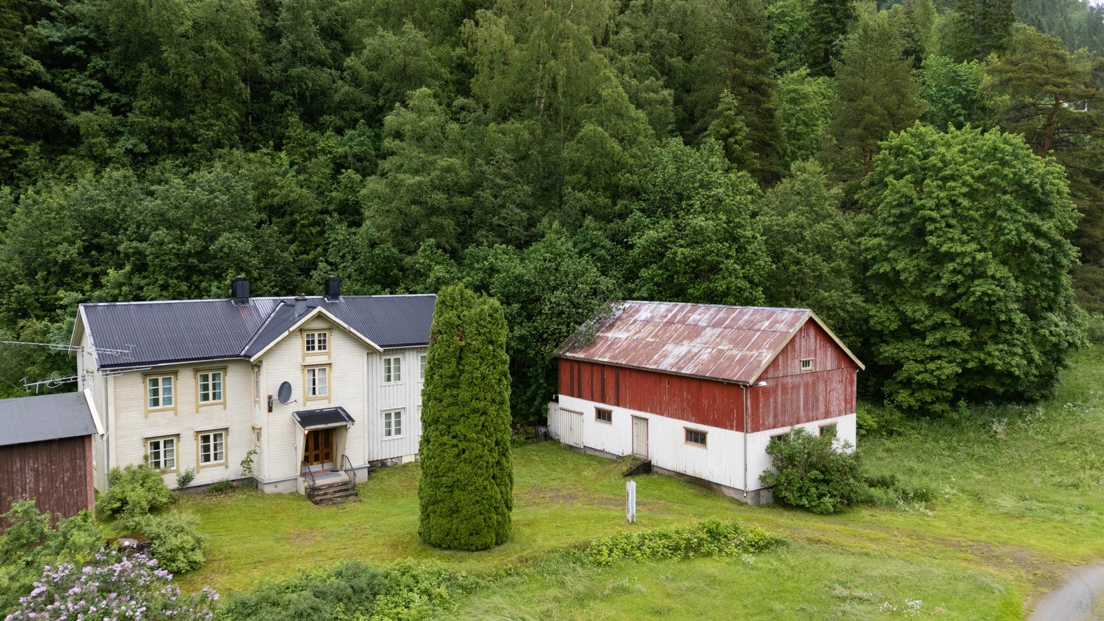 Gårdstun Galleribilde