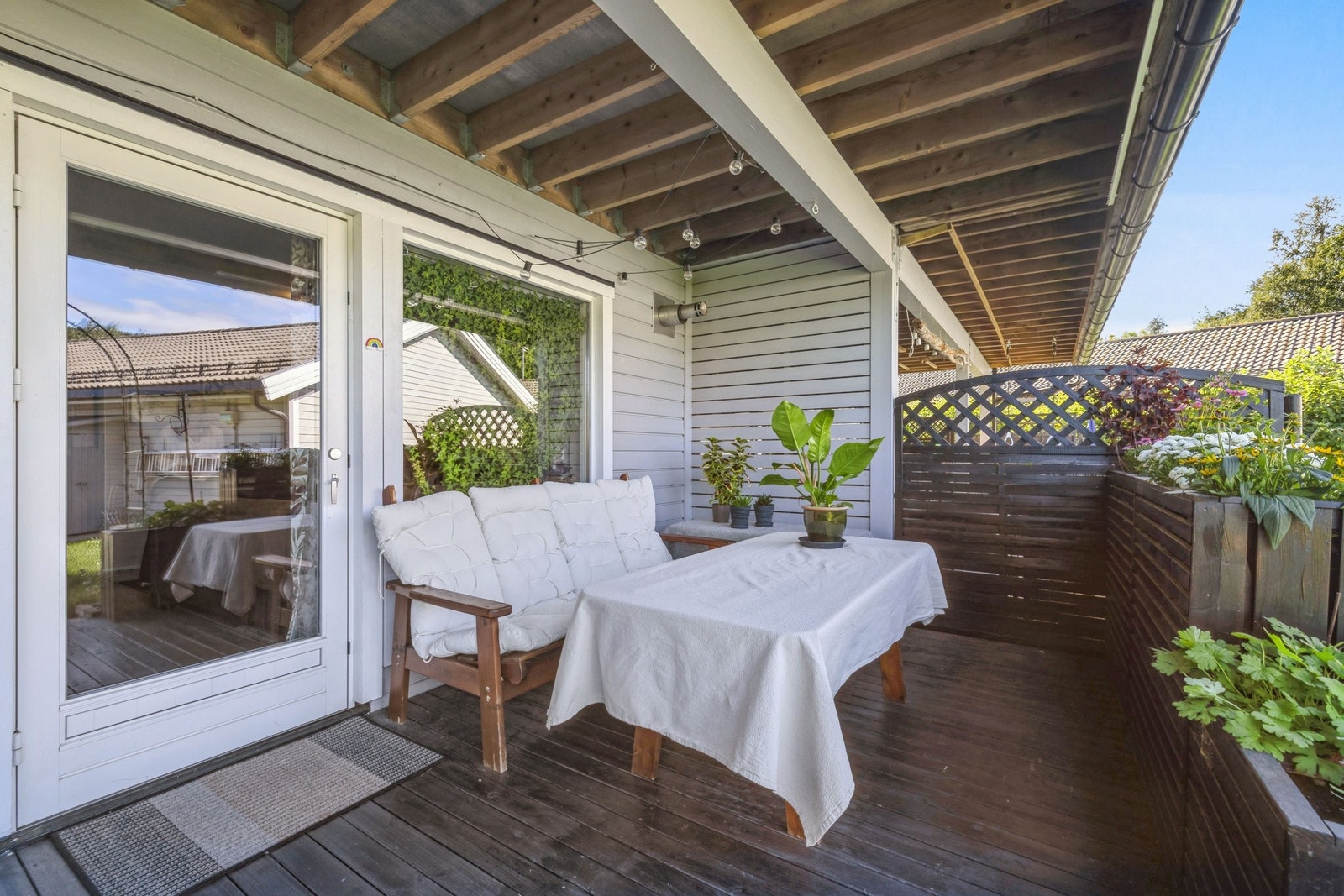 Terrasse med gode solforhold Galleribilde