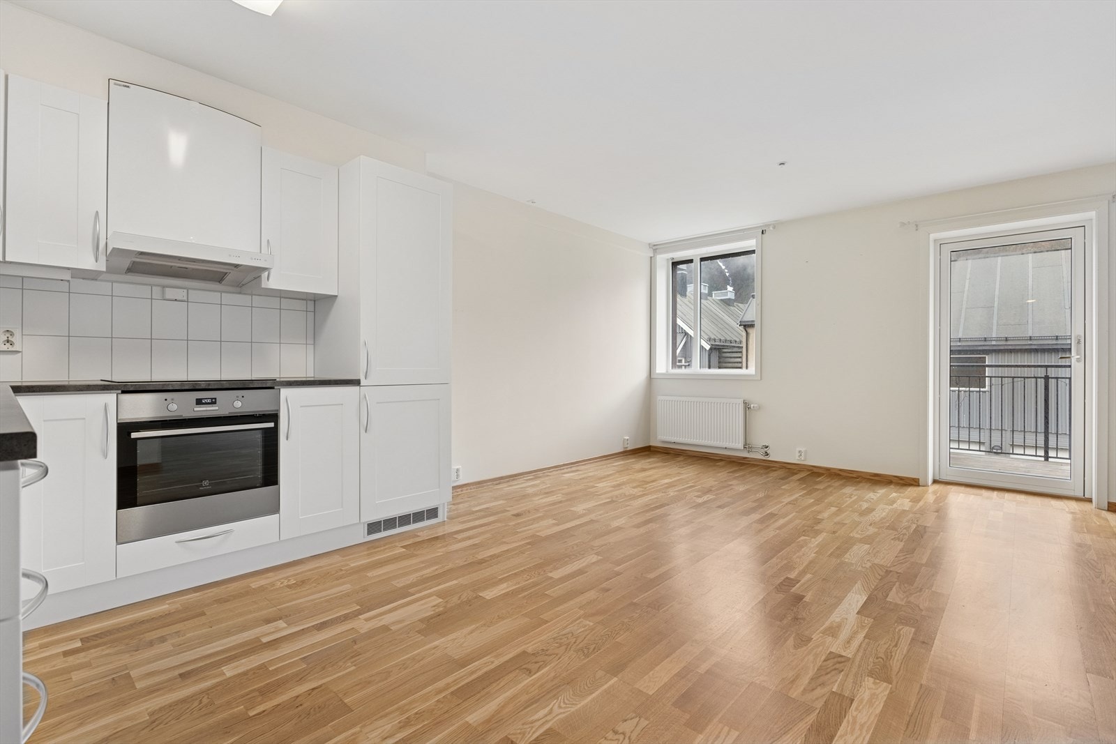 Spisestue med åpen løsning Galleribilde