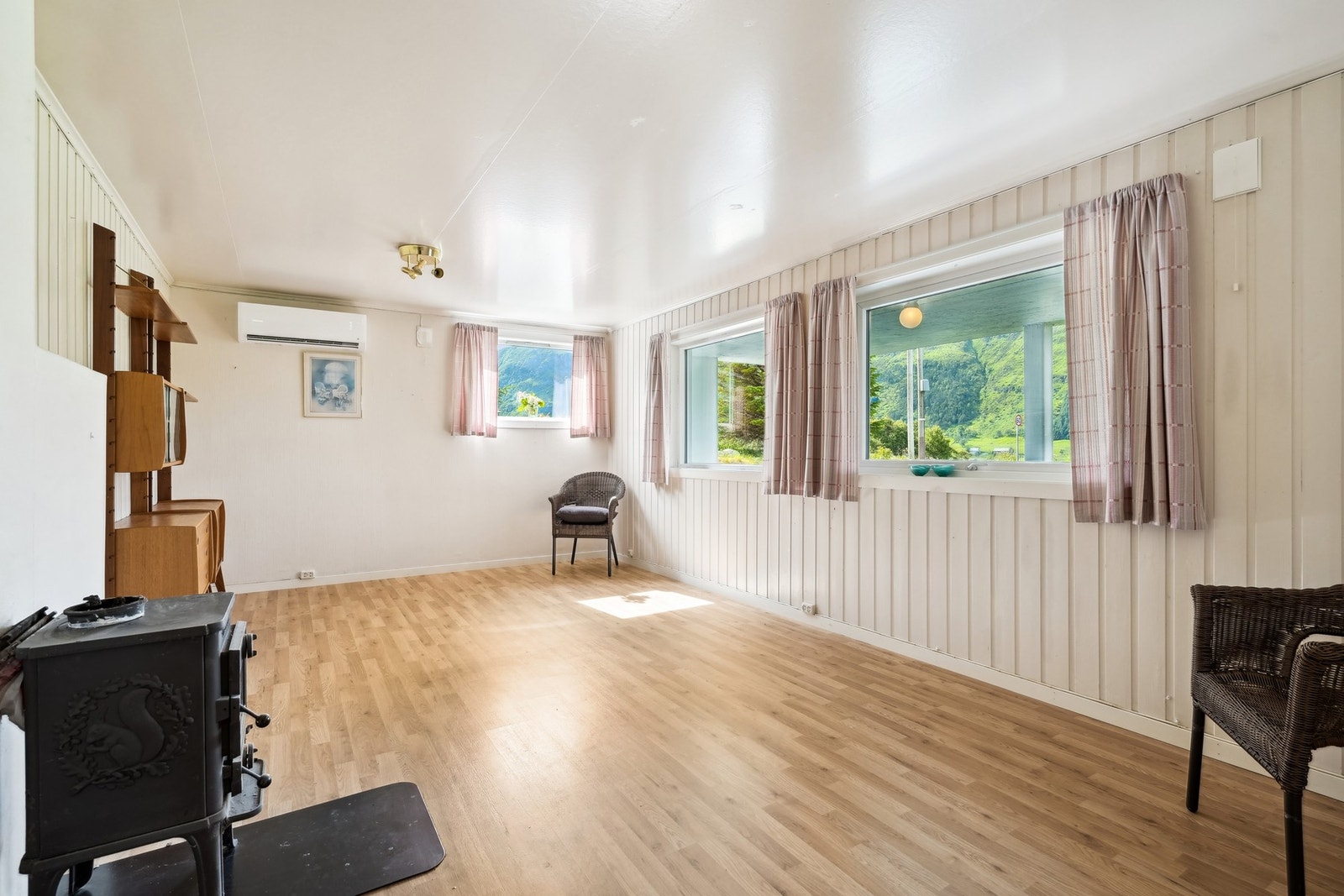 Kjellerstue Galleribilde