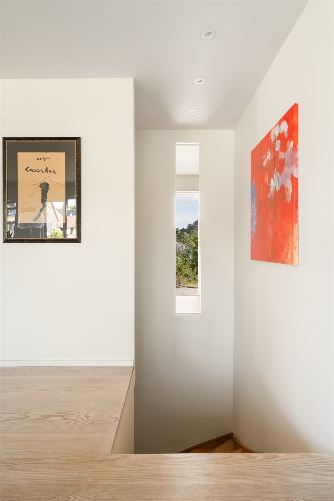 Lysglugger innfelt for å sikre gjennomgående lys og møte med naturen Galleribilde