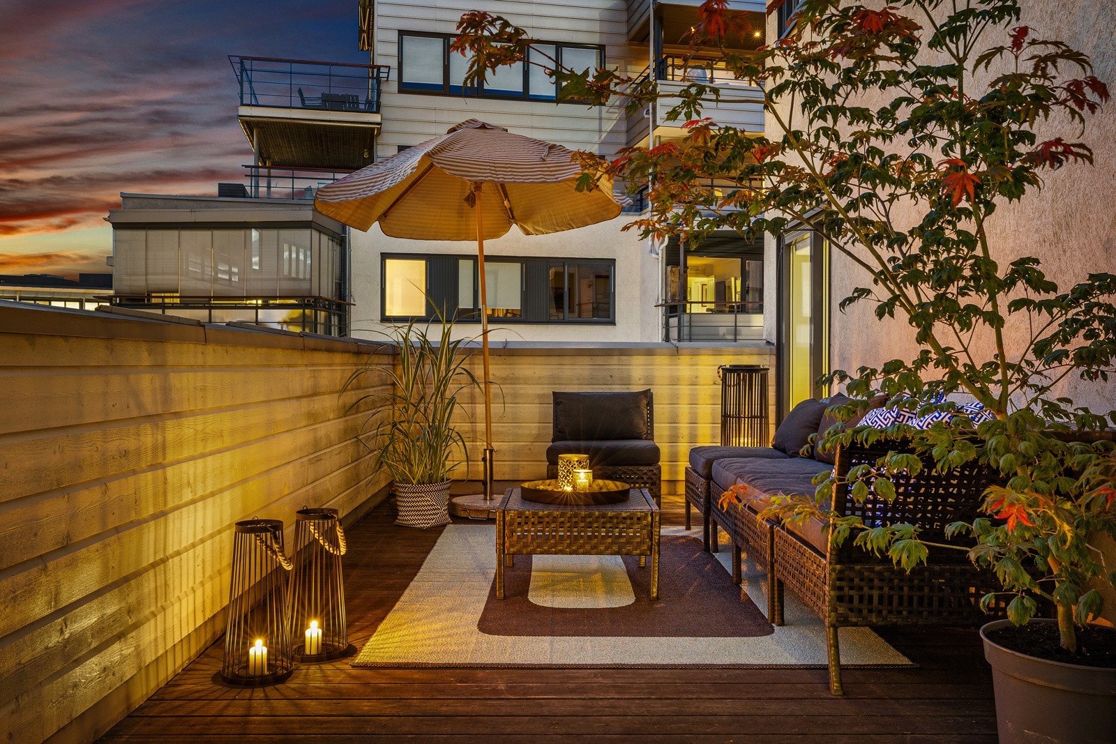 Nyt morgensol og ettermiddagssol Galleribilde