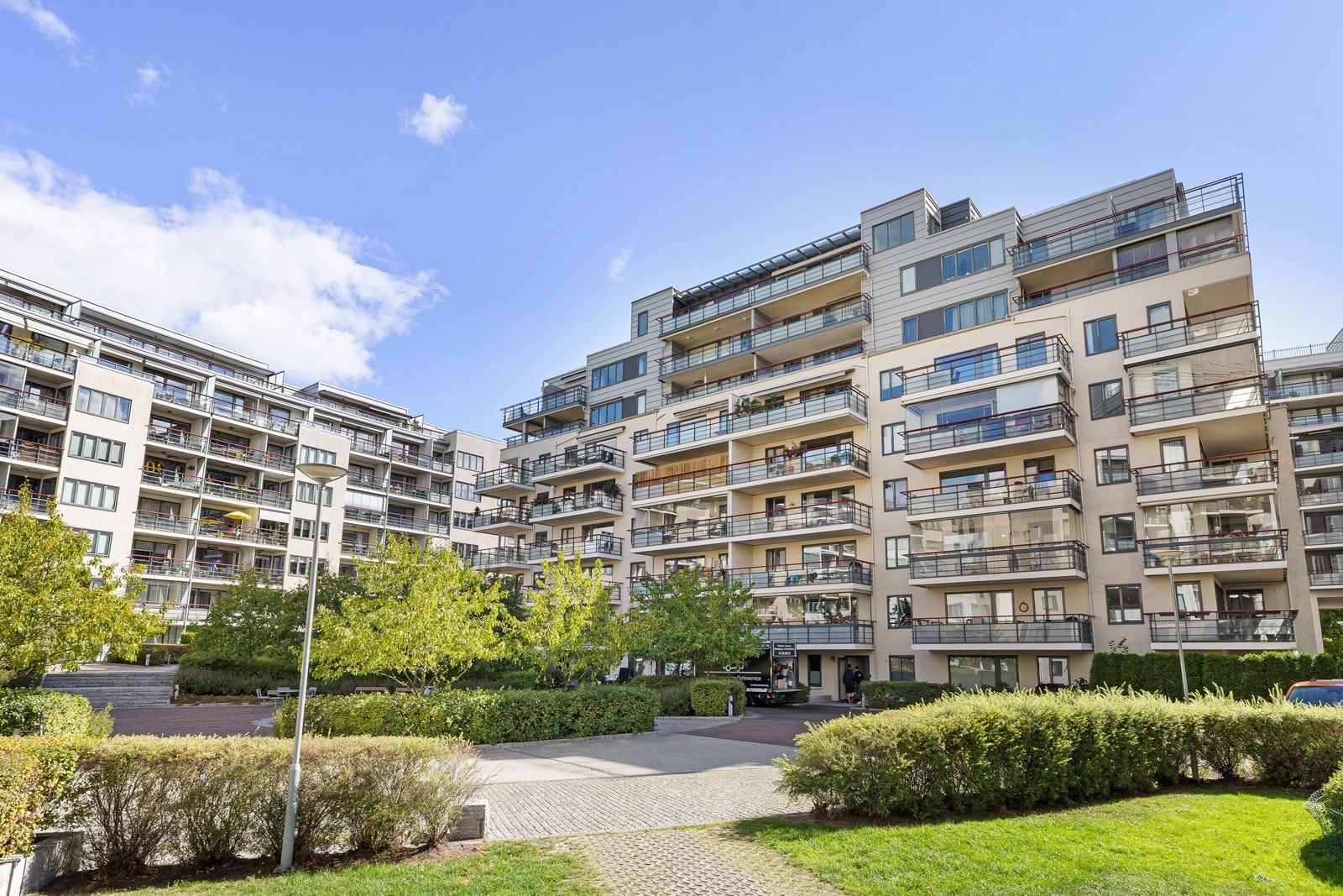 Eiendommen ligger i et svært attraktivt og sentralt boligområde på Sjølyst i Oslo Galleribilde