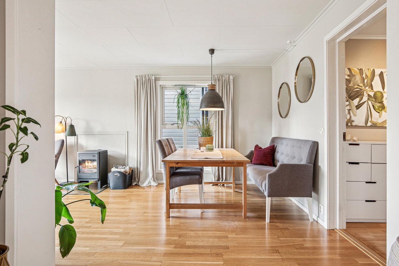 Her kan du nyte gode måltider alene eller med noen du er glad i. Galleribilde