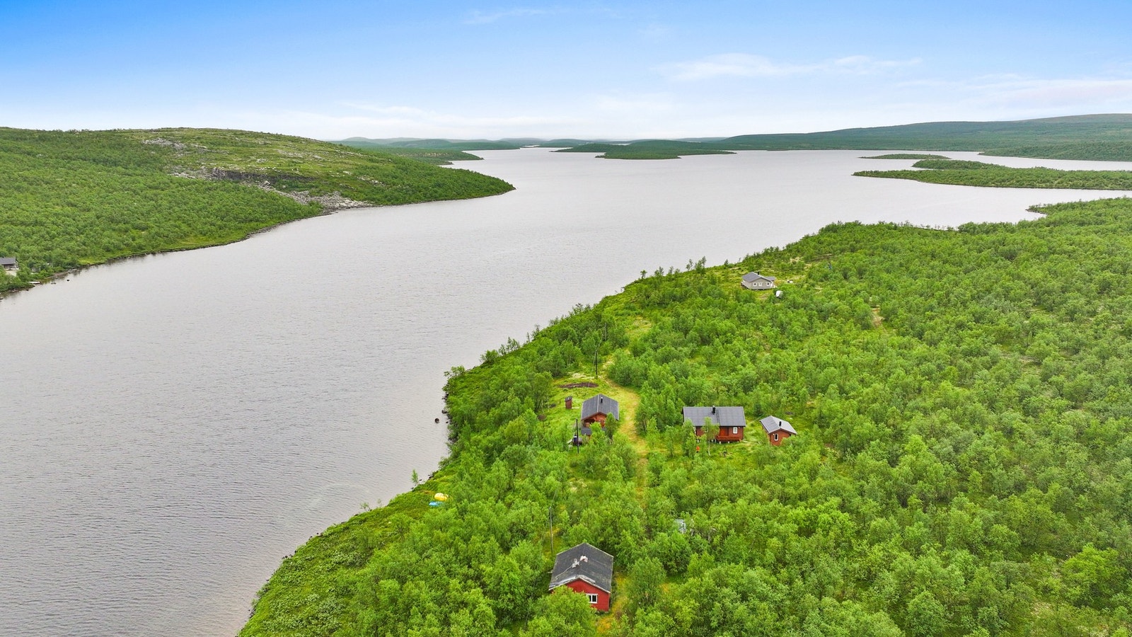 Det er minimalt med trafikkstøy til eiendommen. Galleribilde