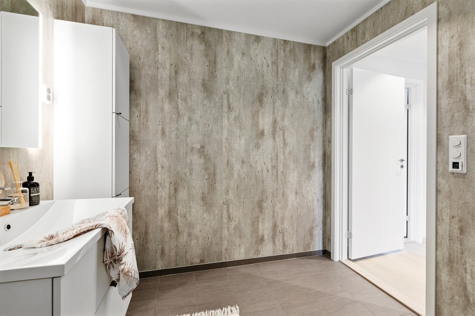 Baderom. Galleribilde