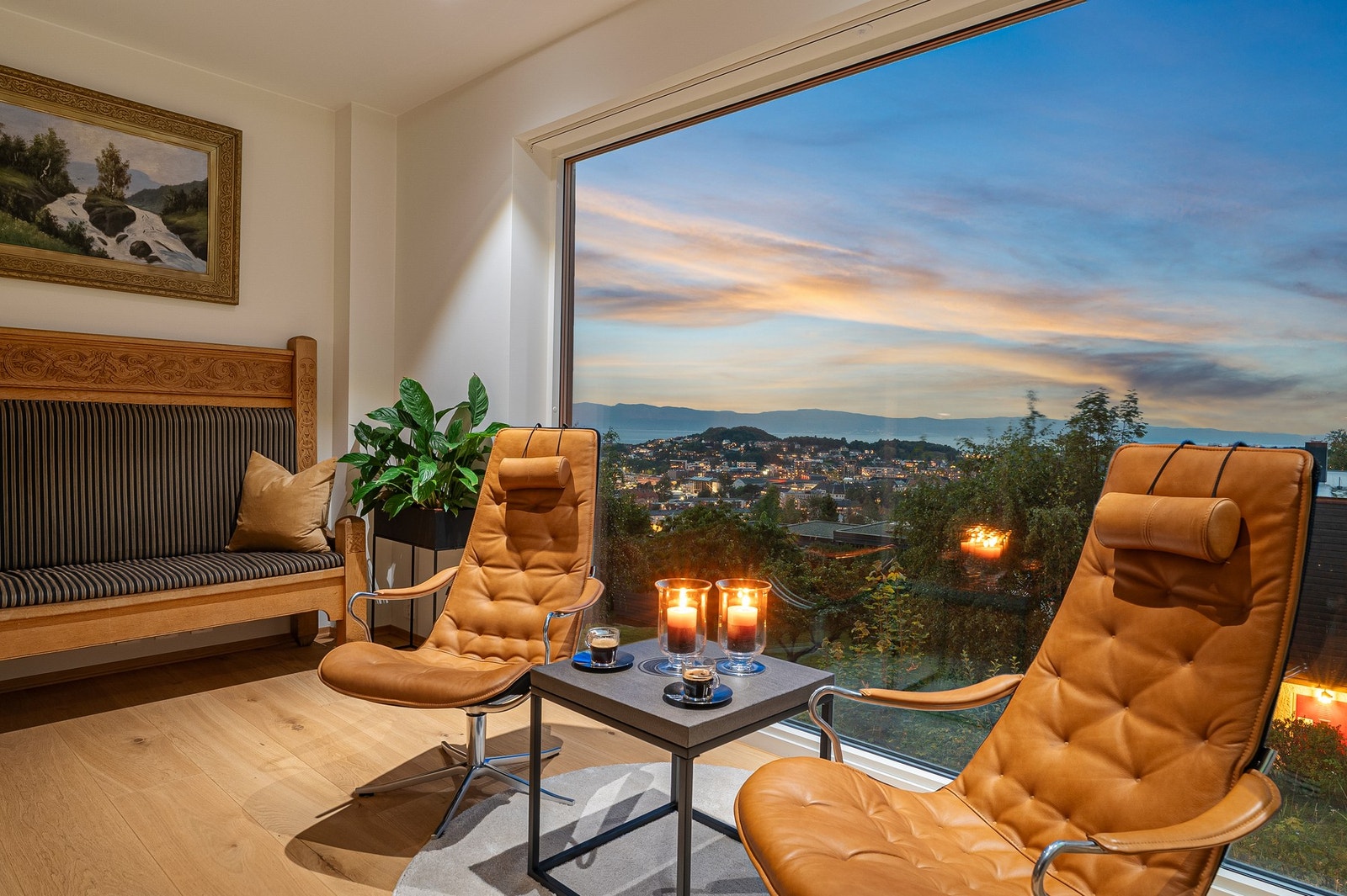 Høy håndverksmessig standard så vel som solide materialvalg med lang levetid. Galleribilde