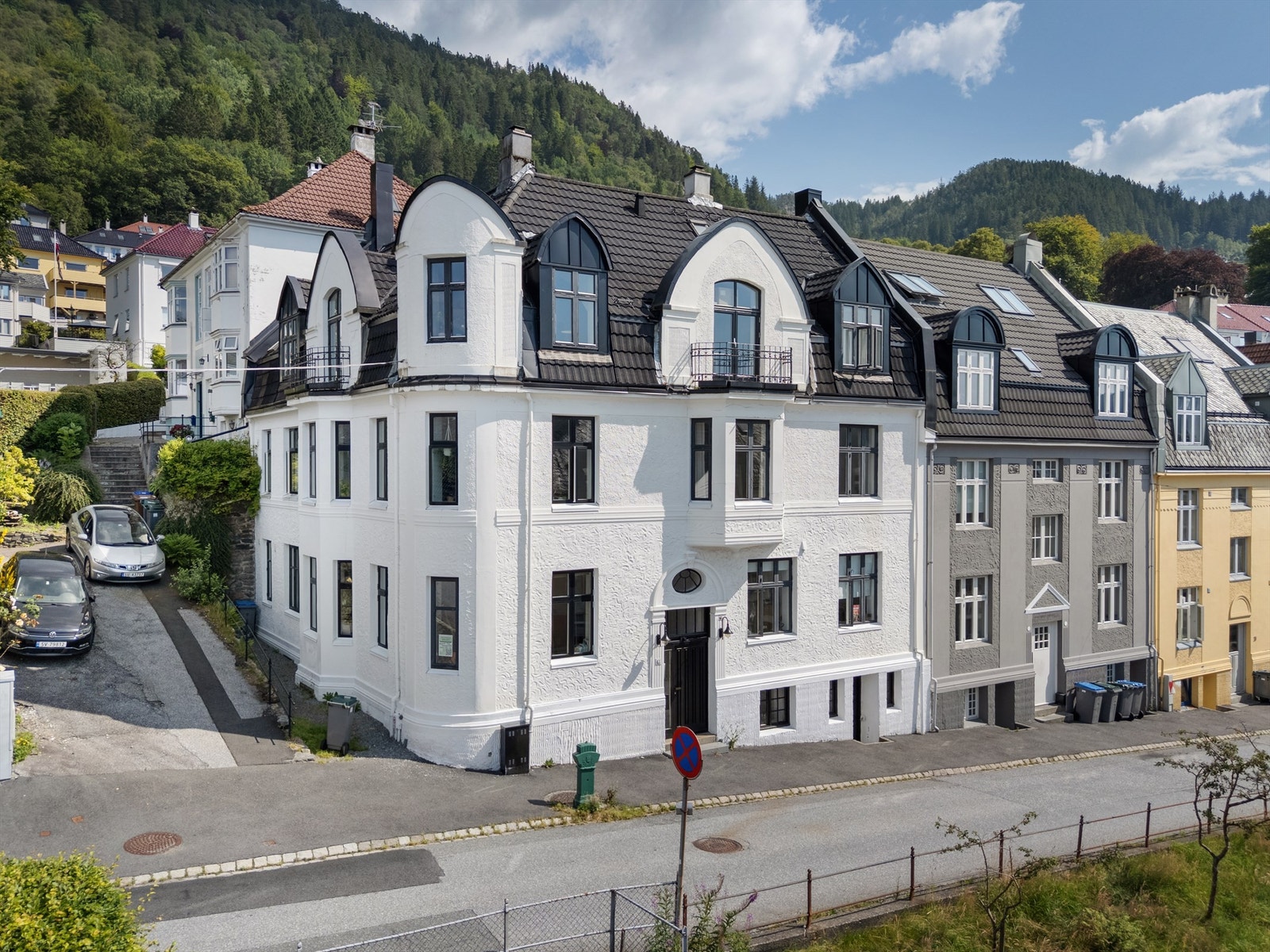 Velkommen til Kirkegaten 43 presentert av Åsmund Kvamme - Eiendomsmegler Krogsveen Galleribilde