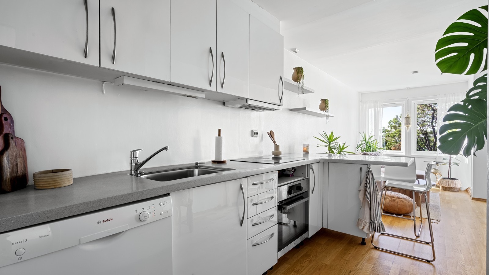 Leiligheten er fra 2007 og holder en fin og moderne standard Galleribilde