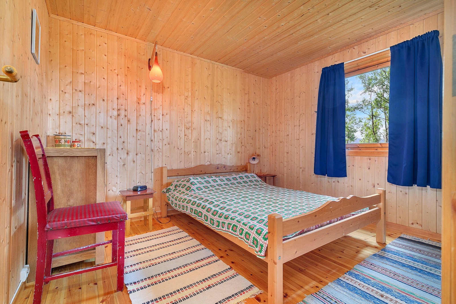 1etg - Soverom 1 Galleribilde