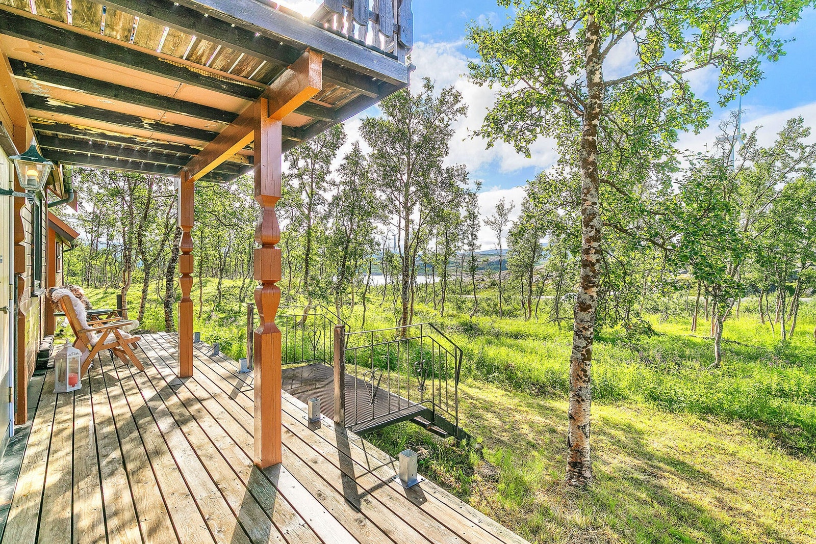 Terrasse ved inngangspartiet Galleribilde