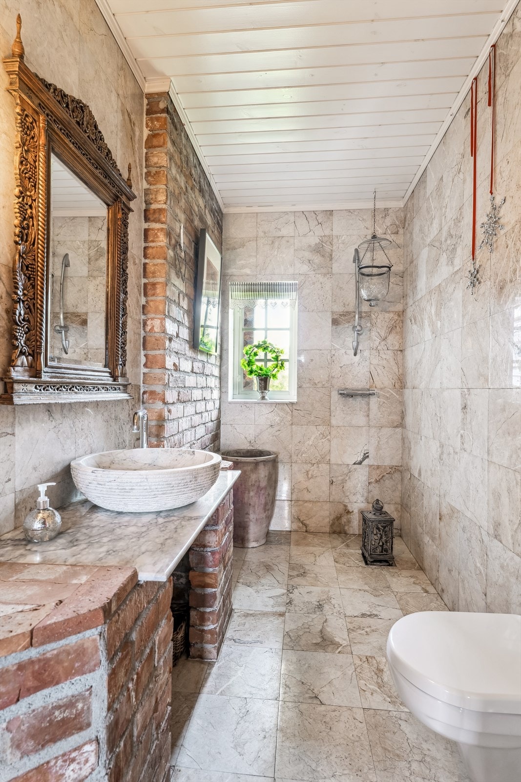 Bad driftsbygning Galleribilde