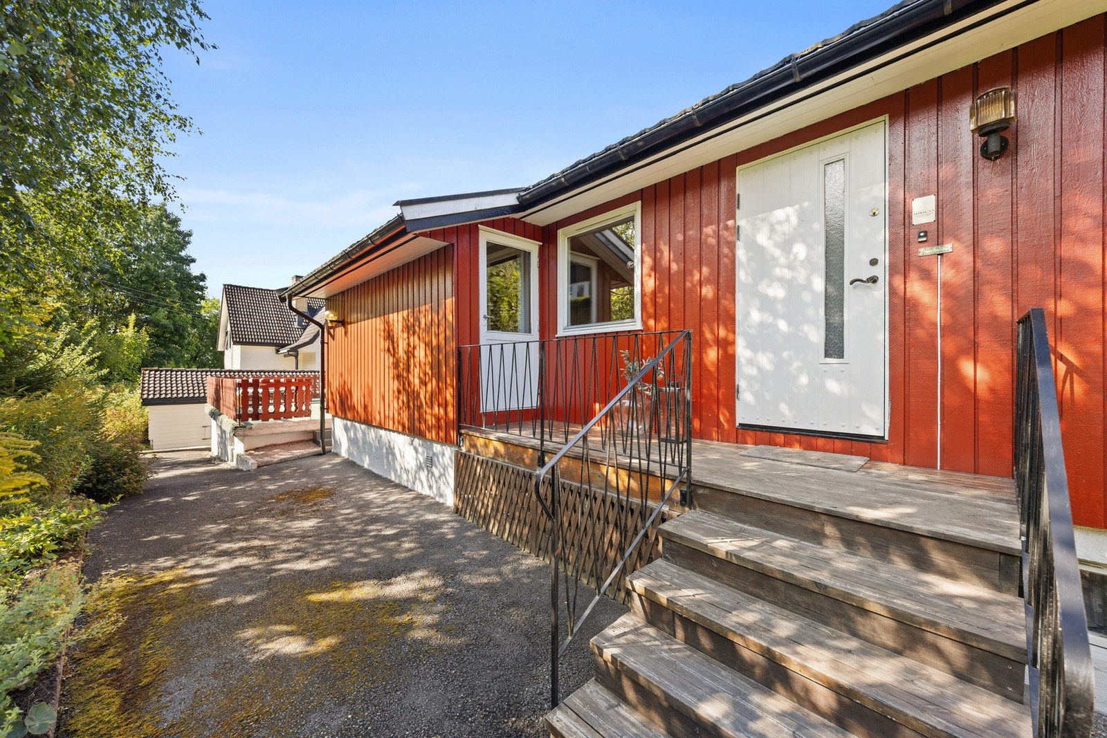 Inngangsparti til boligens 1.etasje Galleribilde