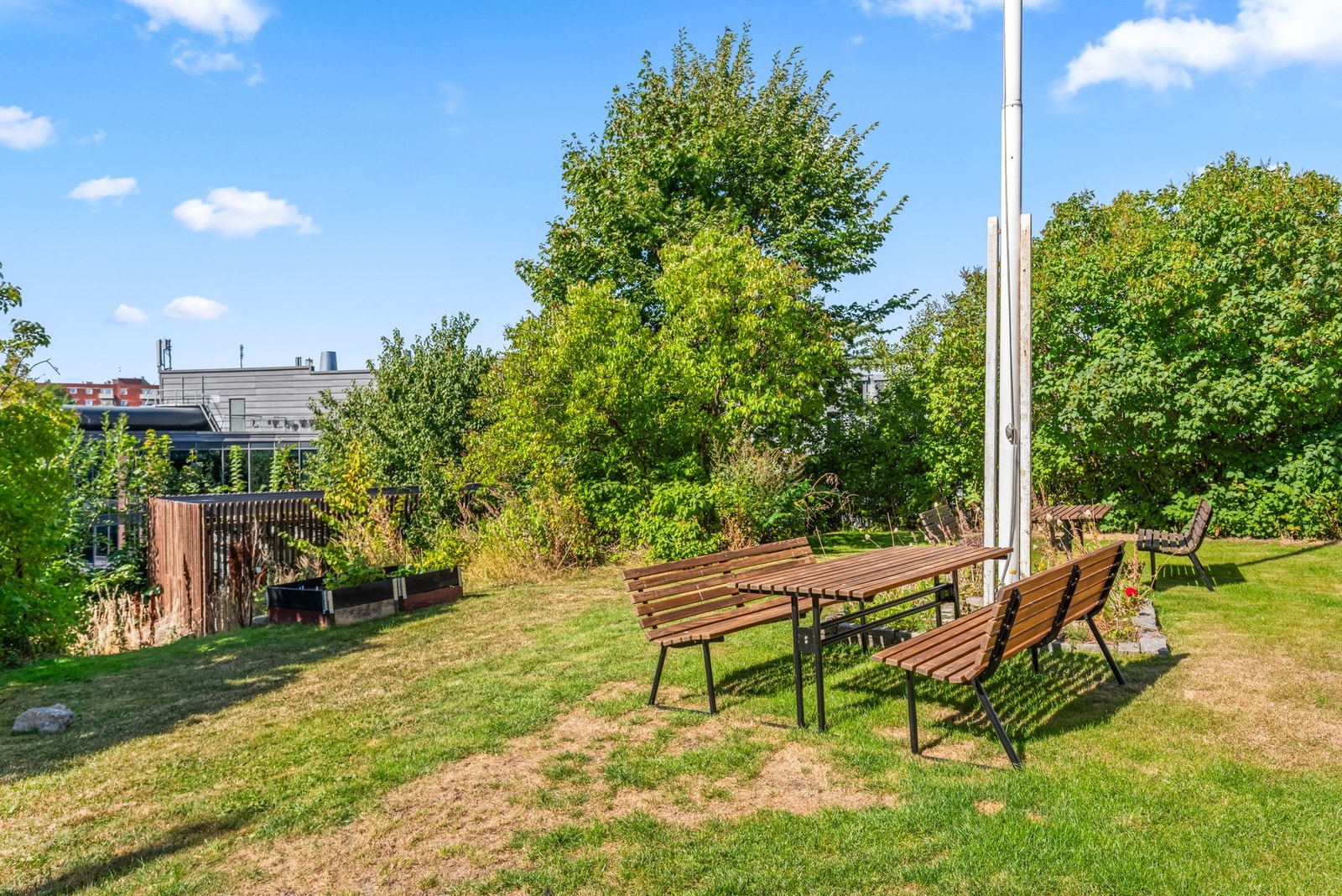 Borettslaget har fine, opparbeidede uteområder Galleribilde