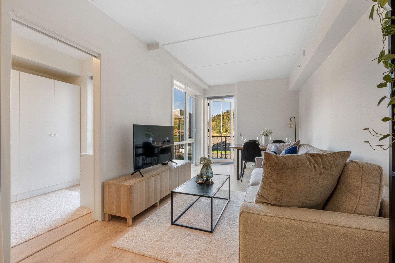 Velkommen til Nordstrupsletta 14 - Moderne 2-roms leilighet fra 2023 i Jensvolldalen. Galleribilde