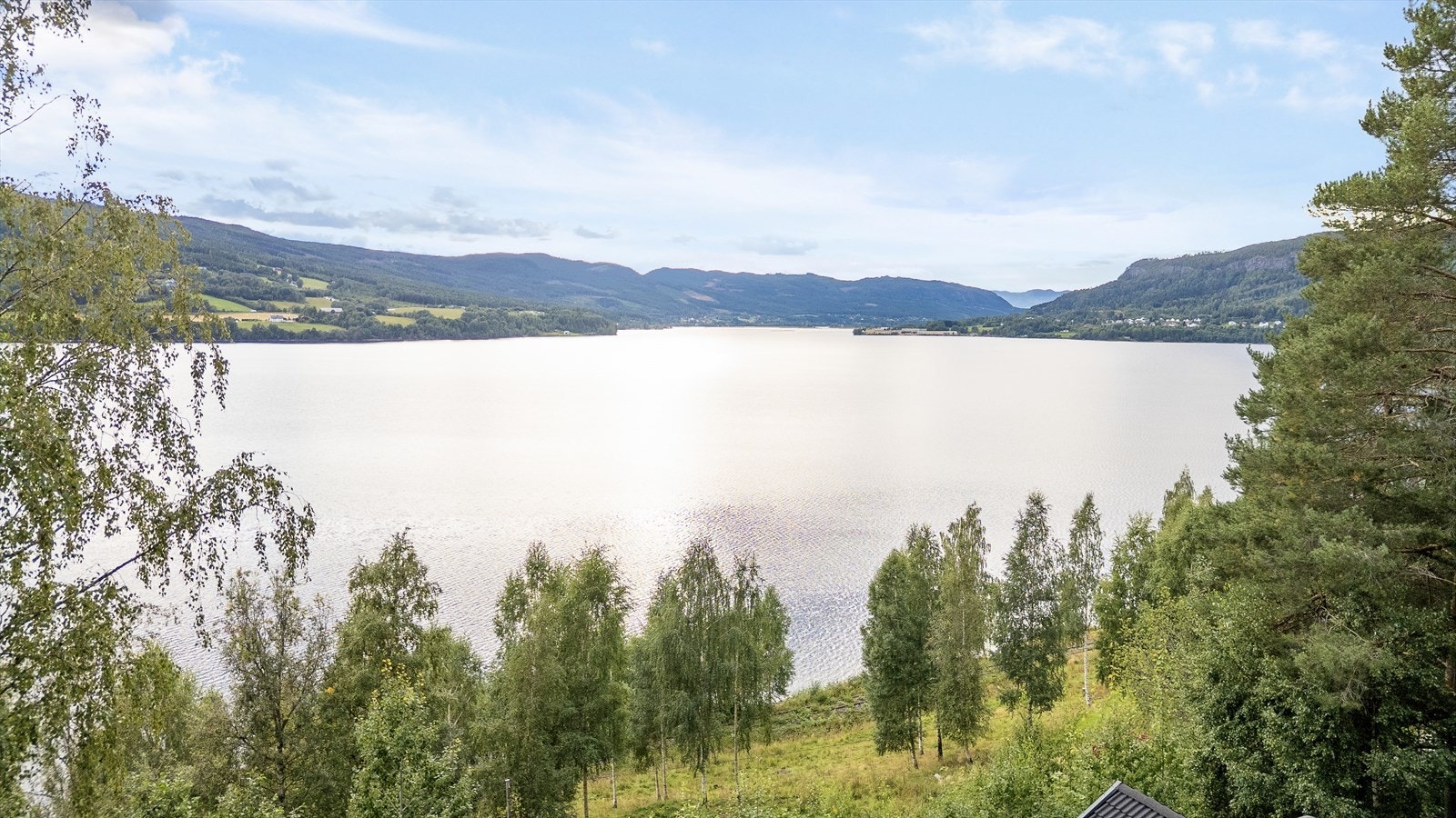 Nærhet til bade- og fiskemuligheter. Galleribilde