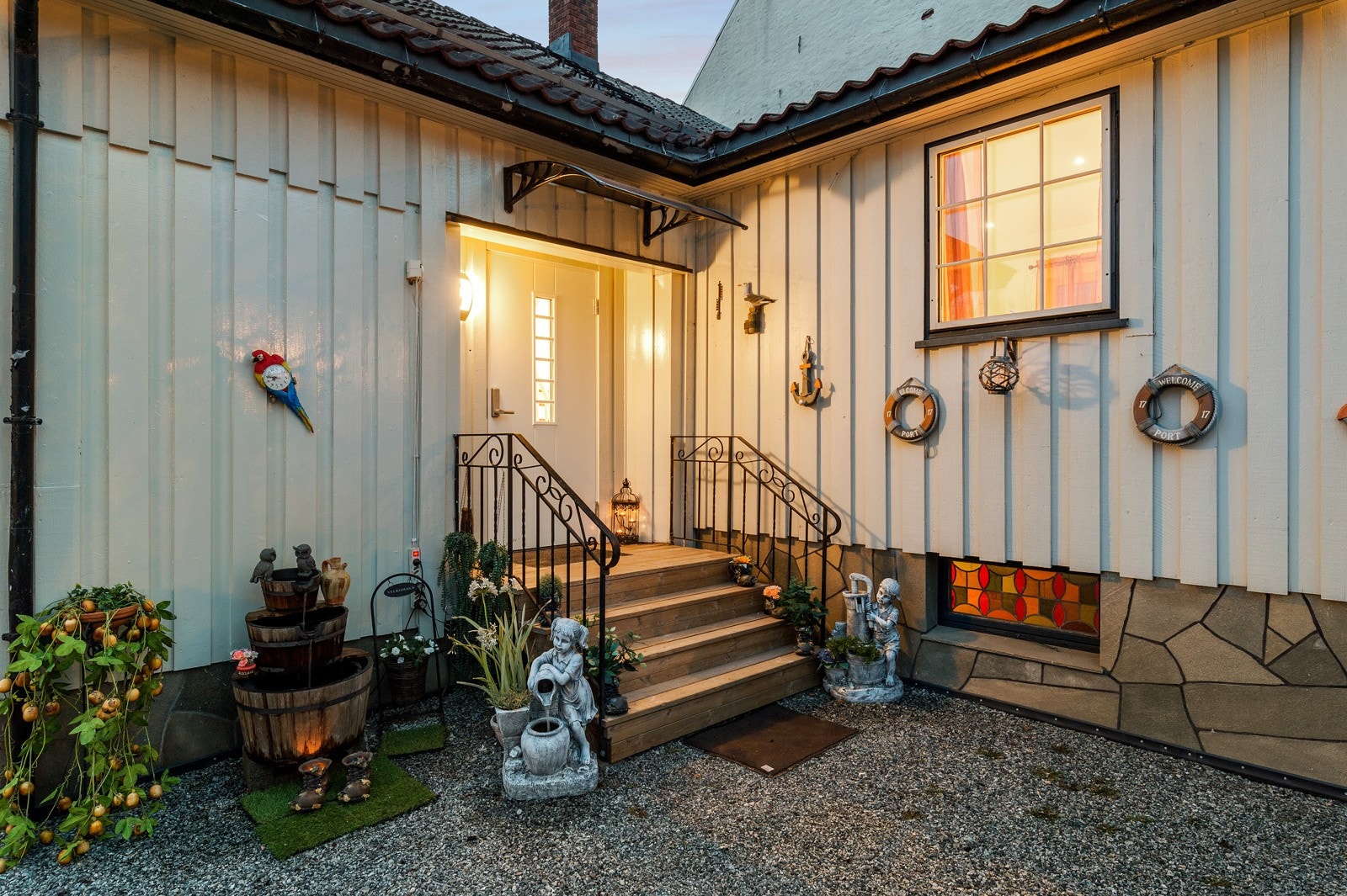 Sandgata 3 - Kveld - 04 Galleribilde