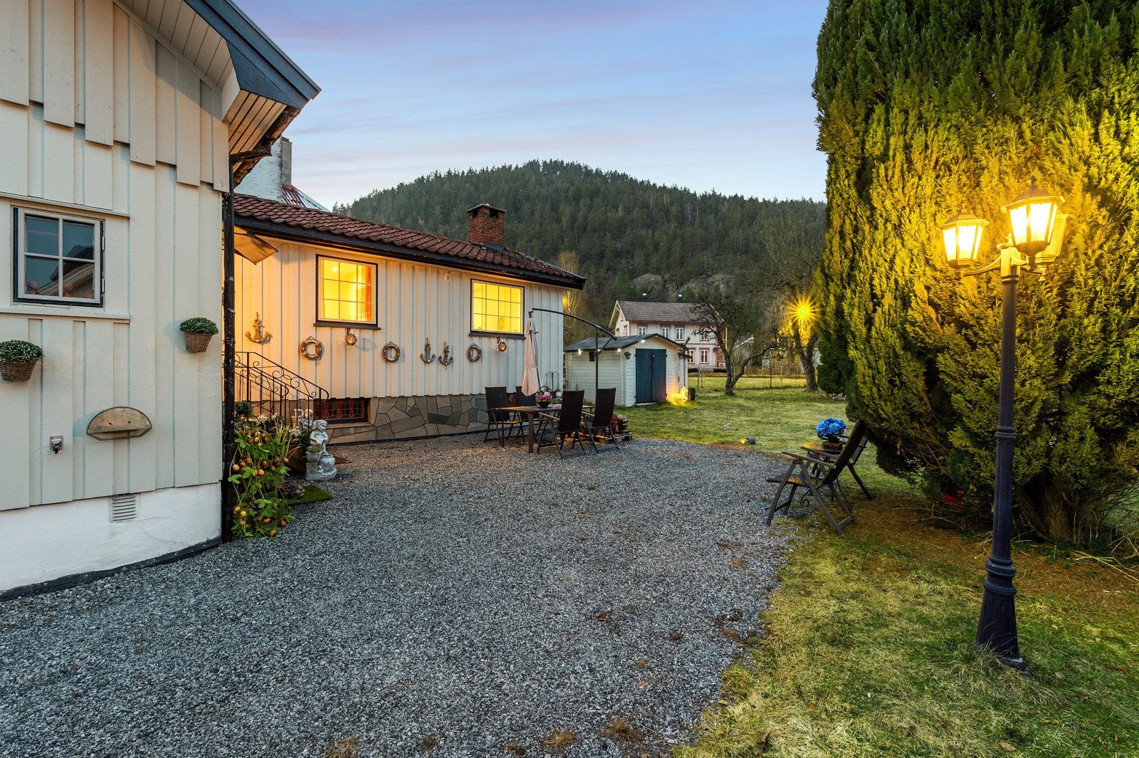 Sandgata 3 - Kveld - 03 Galleribilde