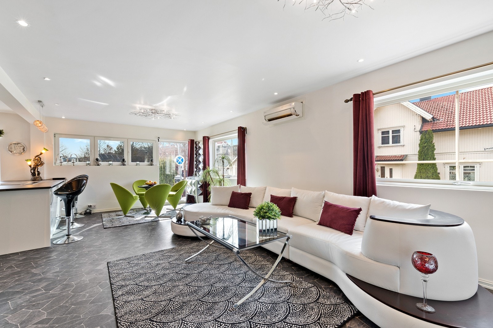 Sandgata 3 - 05 Galleribilde