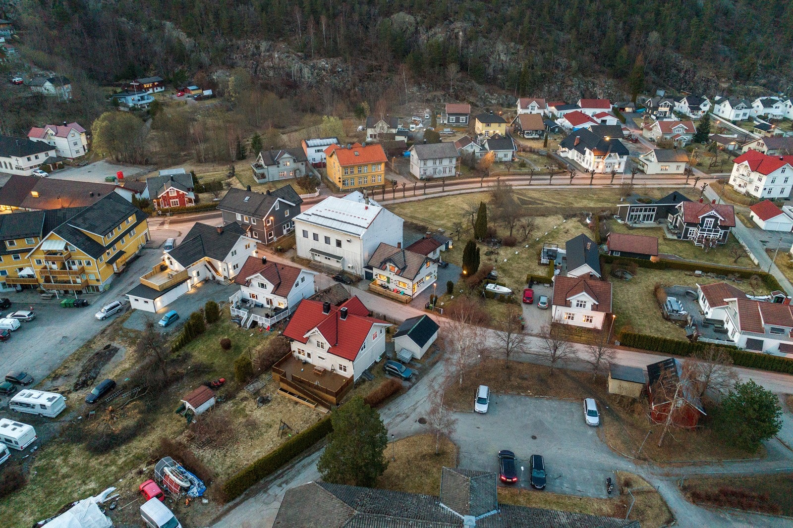 Sandgata 3 - Kveld - 19 Galleribilde