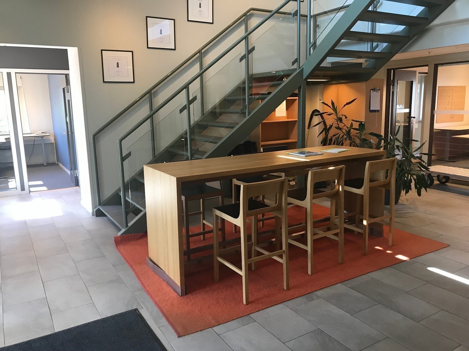 Felles hovedinngang, Vallehellene 3-5 Galleribilde