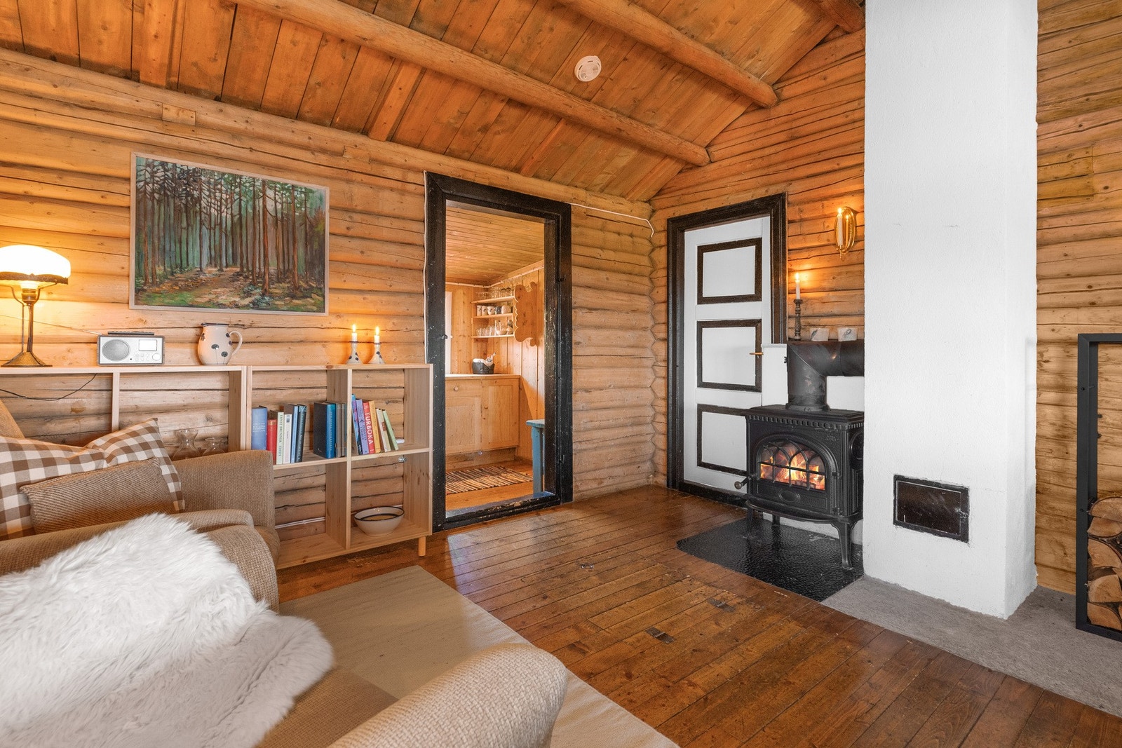 Videre inn til kjøkkenet Galleribilde