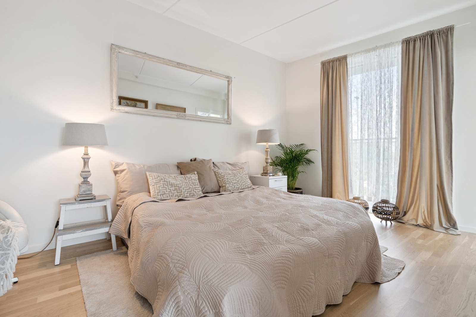 Velger du å betale ned gjelden, reduseres de månedlige felleskostnadene betydelig - noe som gir en husleie på kr. 4.129,-. Galleribilde