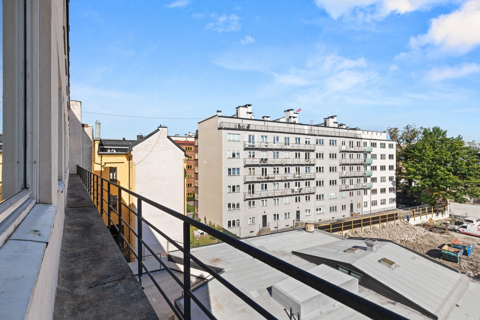 Luftebalkong med tilkomst fra kjøkken og hovedsoverom Galleribilde