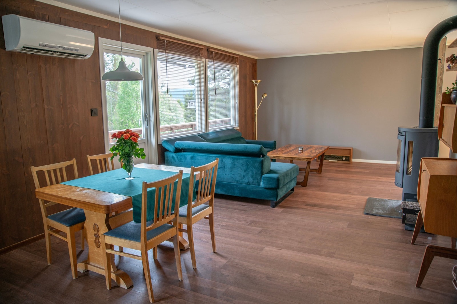 Spisestue. Galleribilde